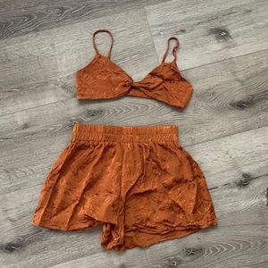Cute set!